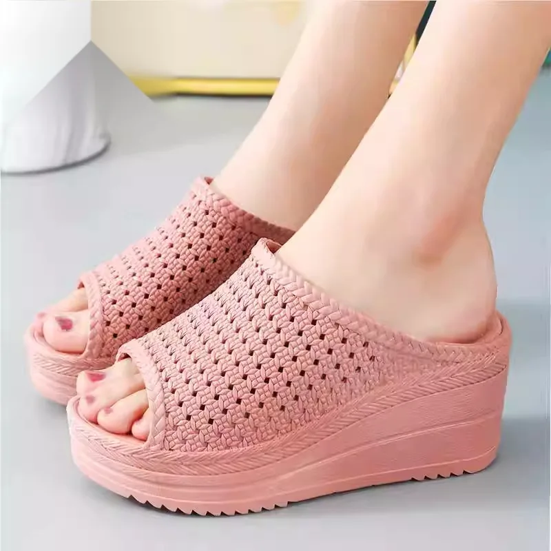 

Women's High Heel Slippers Plastic Thick Bottom Outdoor Indoor Slip-On Sandals Breathable Home Use Platform Shoes