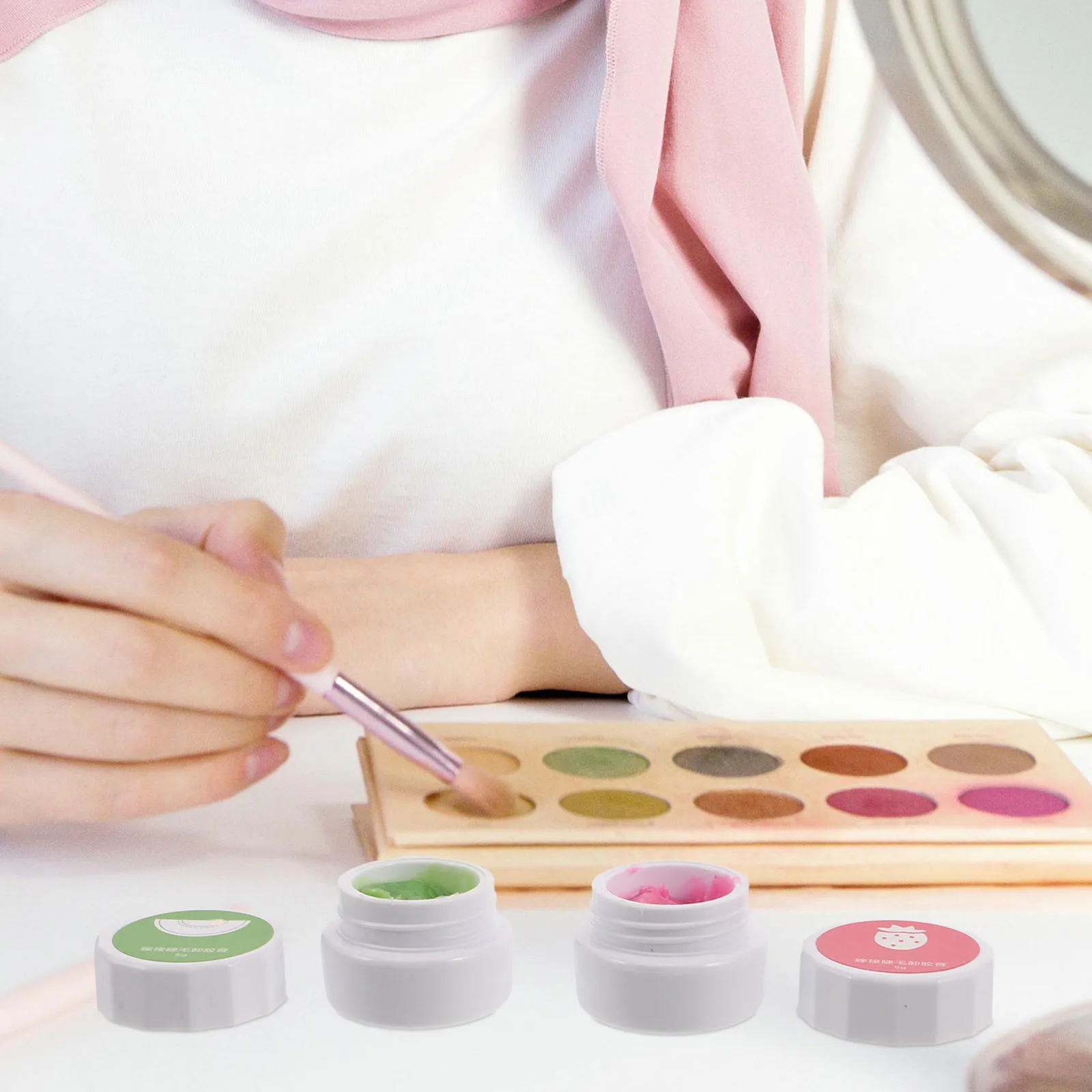 2 unidades de creme removedor de cola para cílios postiços, remoção profissional de adesivo para extensões, aroma frutado, seguro, acessório para limpeza de cílios.