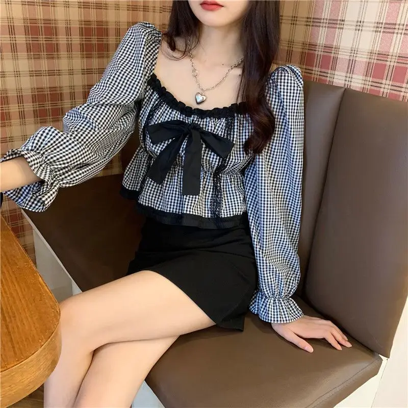 Crop Blouses Women Folds Plaid Vintage Slim All-match French Style New Spring Puff Sleeve Elegant Sweet Square Collar Girls Chic