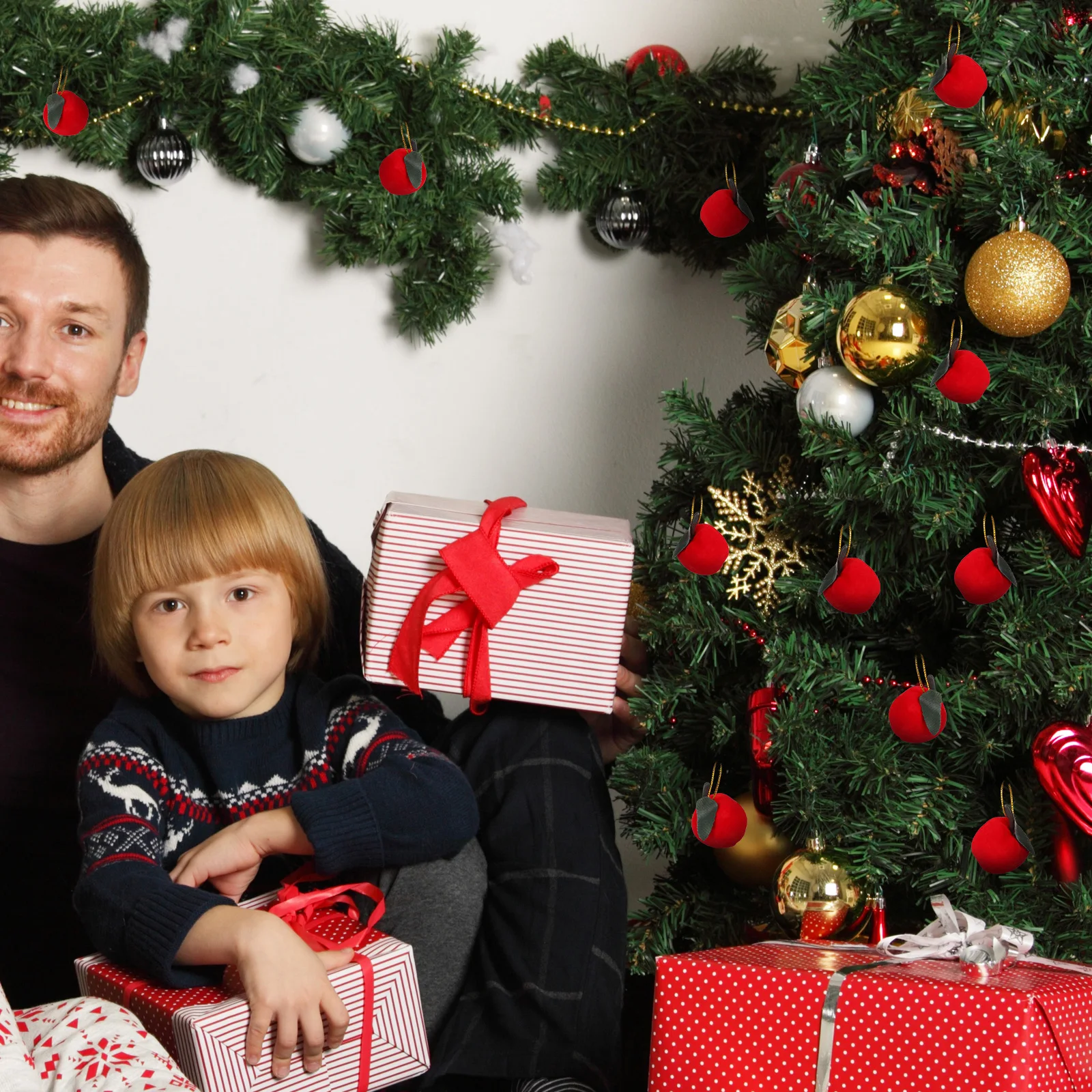 

24 Pcs Red Apple Pendant Christmas Decorations for Tree Hanging Felt Ornaments Foam