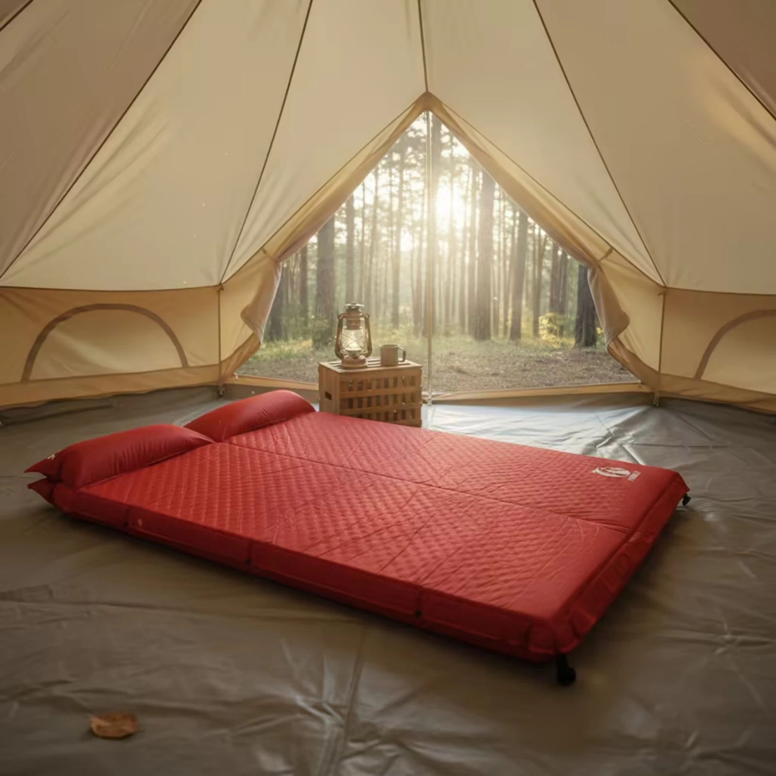 Inflatable Camping Mattress Soft Material Self Inflating Sleeping Pad Double Sleeping Pad Portable Outdoor Bedding Built-in Pump