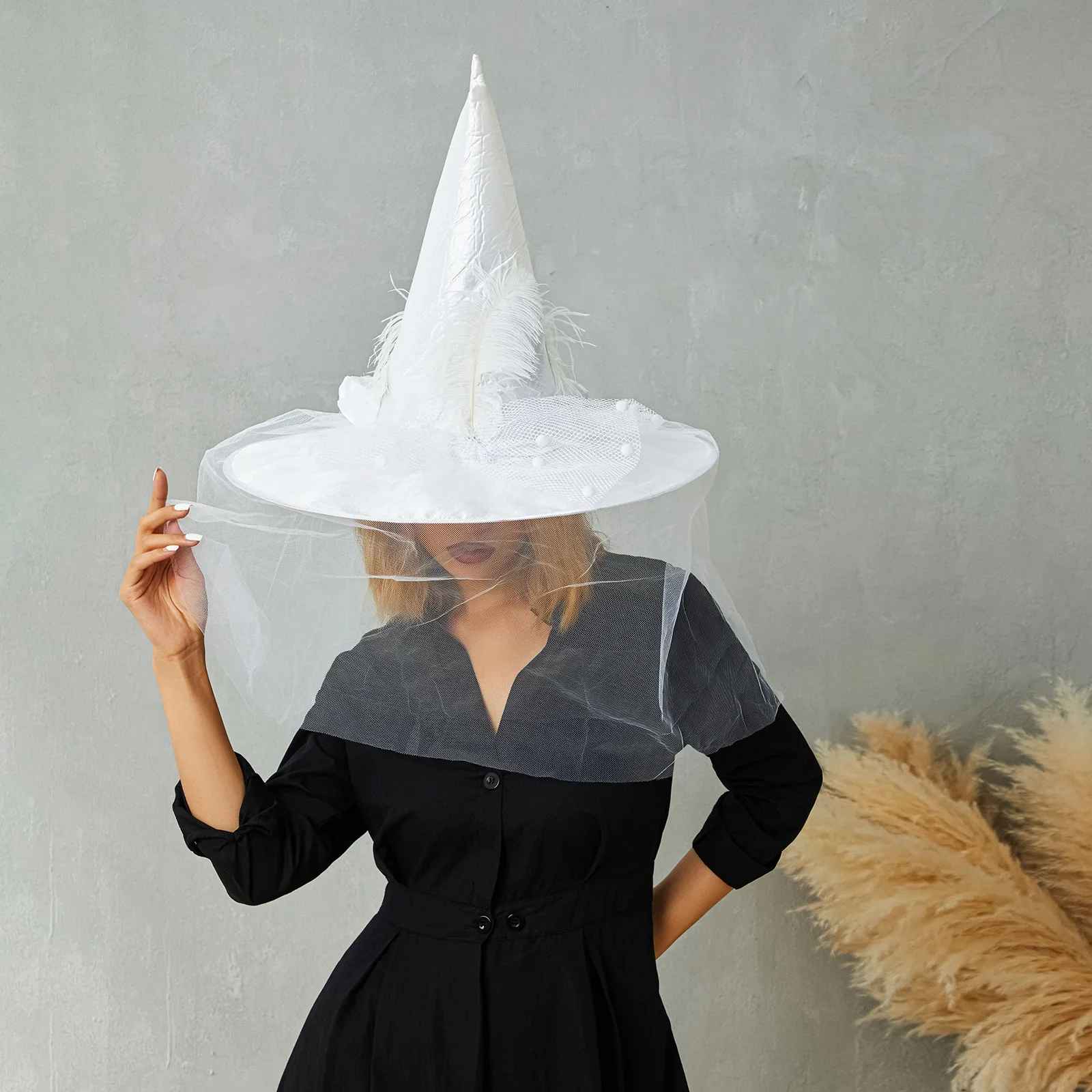 2025 Fashion Women Halloween Witch Hat Vintage Feather Flower Hat with Veil for Cosplay Festival Party Hats