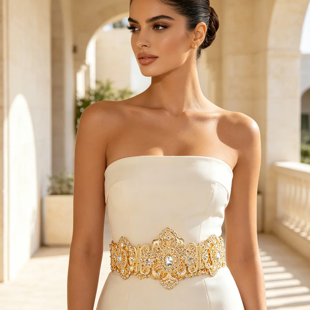 Luxury Hollow Filigree Metal Waist Belt Shiny Rhinestone Inlaid Waistband For Women Wedding Party Dress