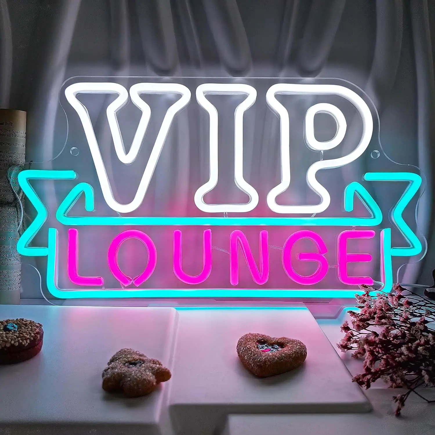

VIP Lounge Neon Sign VIP LED Neon Light For Party Night Club Pub Bar Hotel Airport Restaurant Nail Salon Massage Shop Wall Decor