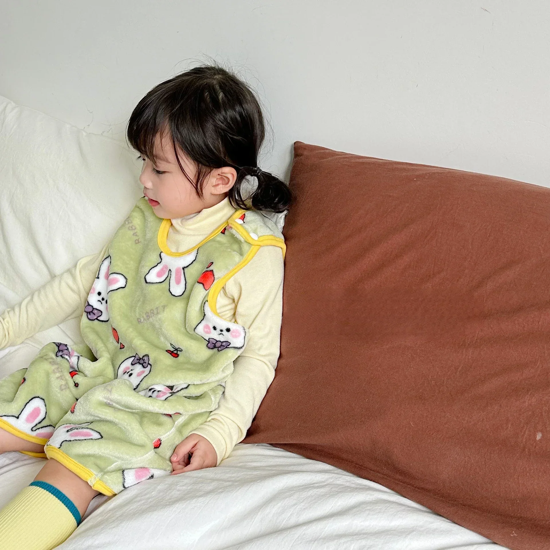 Sonbahar Kış Bebek Uyku Tulumu Yelek Sevimli Karikatür Sıcak Bebek Erkek Kız Bodysuit Yumuşak Pazen Çocuk Pijama Anti-Kick Battaniye