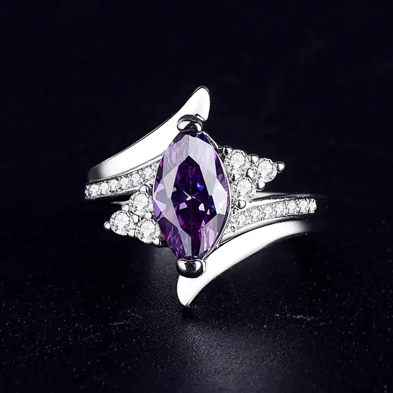 Three-dimensional Micro-inlaid Geometric Couple Rings Personalized Horse Eyeliner Design Ring for Women Exquisite 2026 Wedding