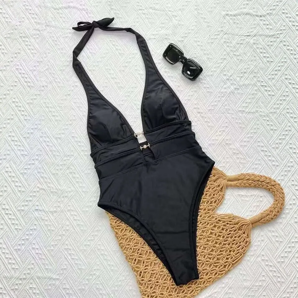 Sexy Halter One Piece Swimsuit Deep V Neck Backless Cut Out Hollow Out Slim Monokini 2026 Beach Bathing Suit Swimwear Summer