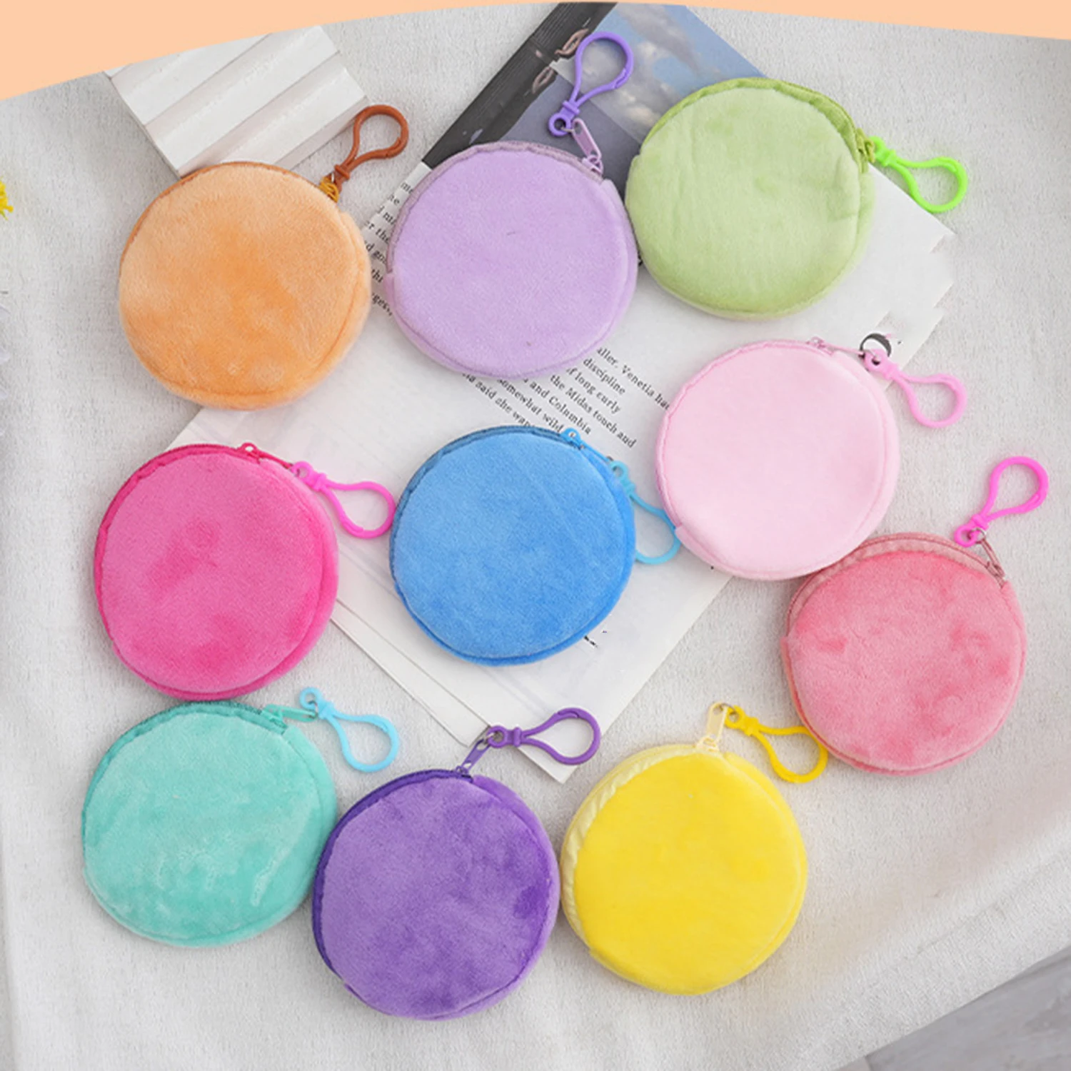 Round Plush Coin Purse Mini Wallet Coin Bag Solid Color Women Girls Key Bag Mini Headset Bag Purse Pouch Kid Gift