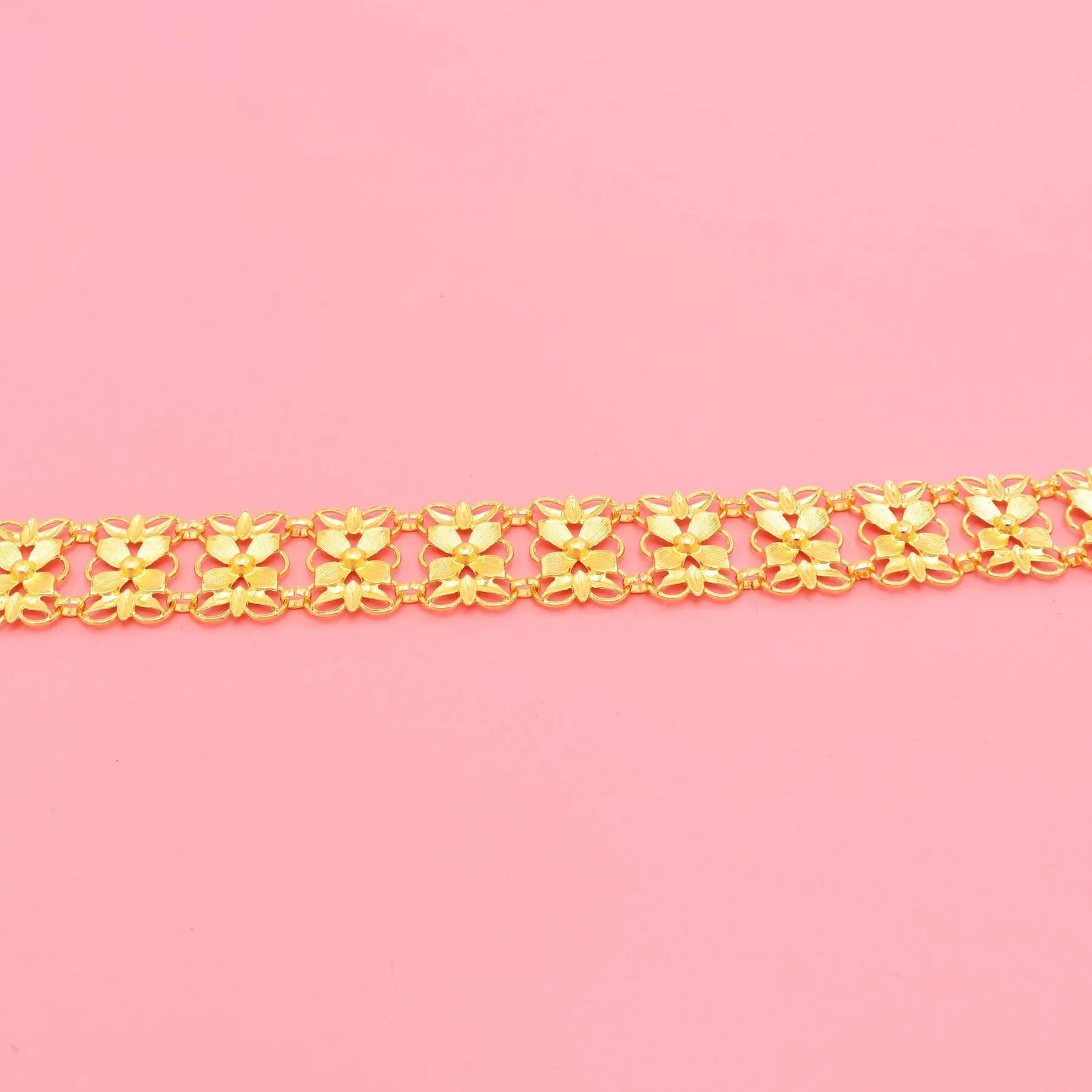 Fashion Golden Metal Carved Hollow Flower Waist Belly Chains Traditional Malaysian Thai Vacation Dress Decoration Body Jewelry