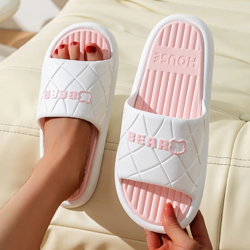 New Summer Concise Couple Style Outdoors Sandals Non-slip Bathroom Slides For Men Women Slippers Ladies' Home Shoes Flip Flops