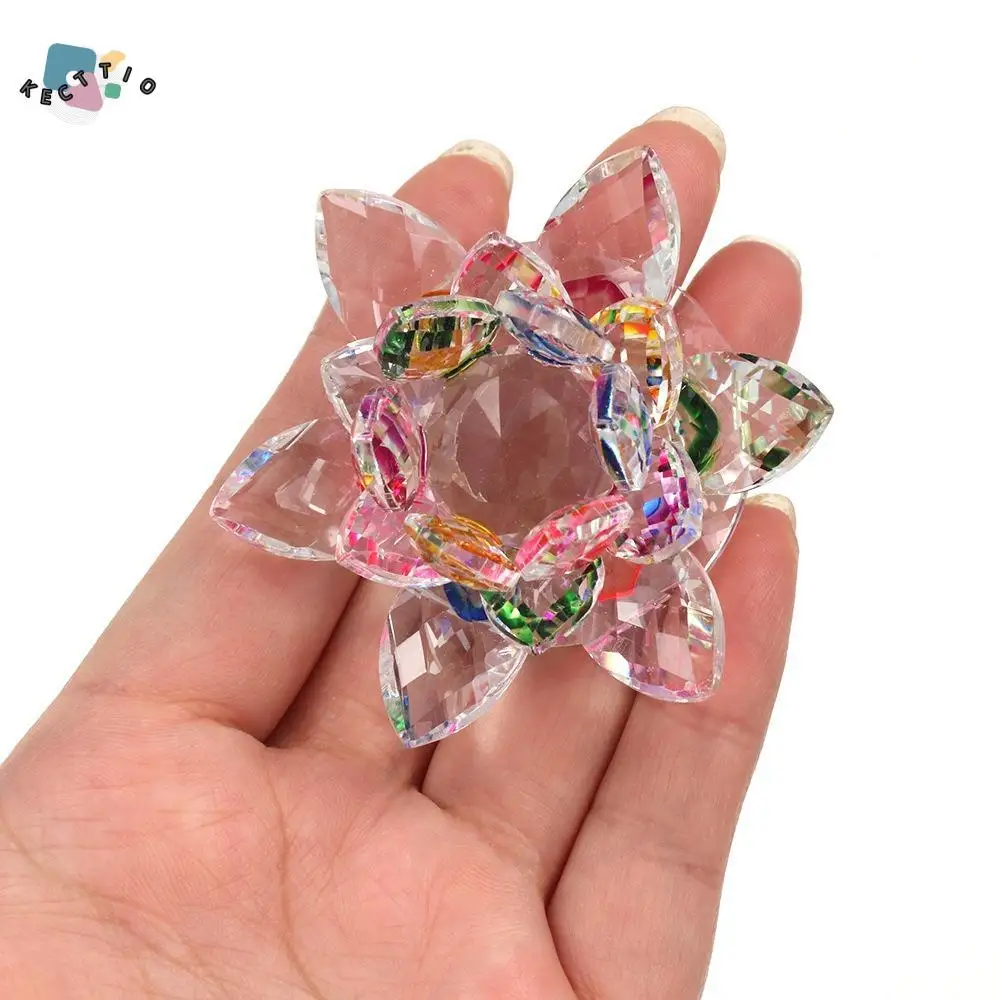 

Hue Reflection Crystal Lotus Flower Anti-slip 3 Foots Crystal Flower Figurine Lucky Charm Sturdy Glass Lotus Feng Shui Decor