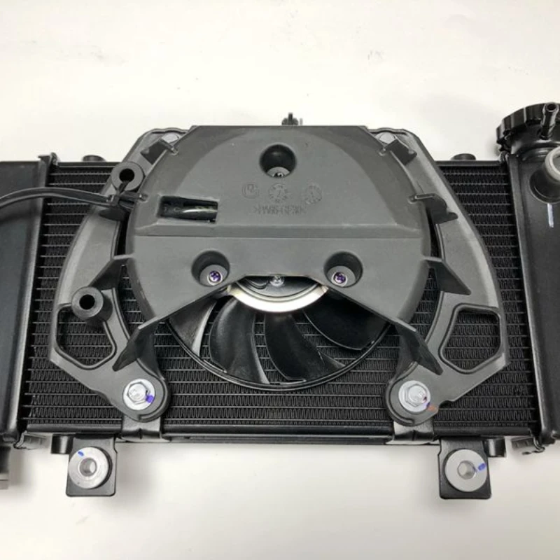 Applicable to VOGE 500R motorcycle water tank assembly water-cooled radiator cooler fan assembly