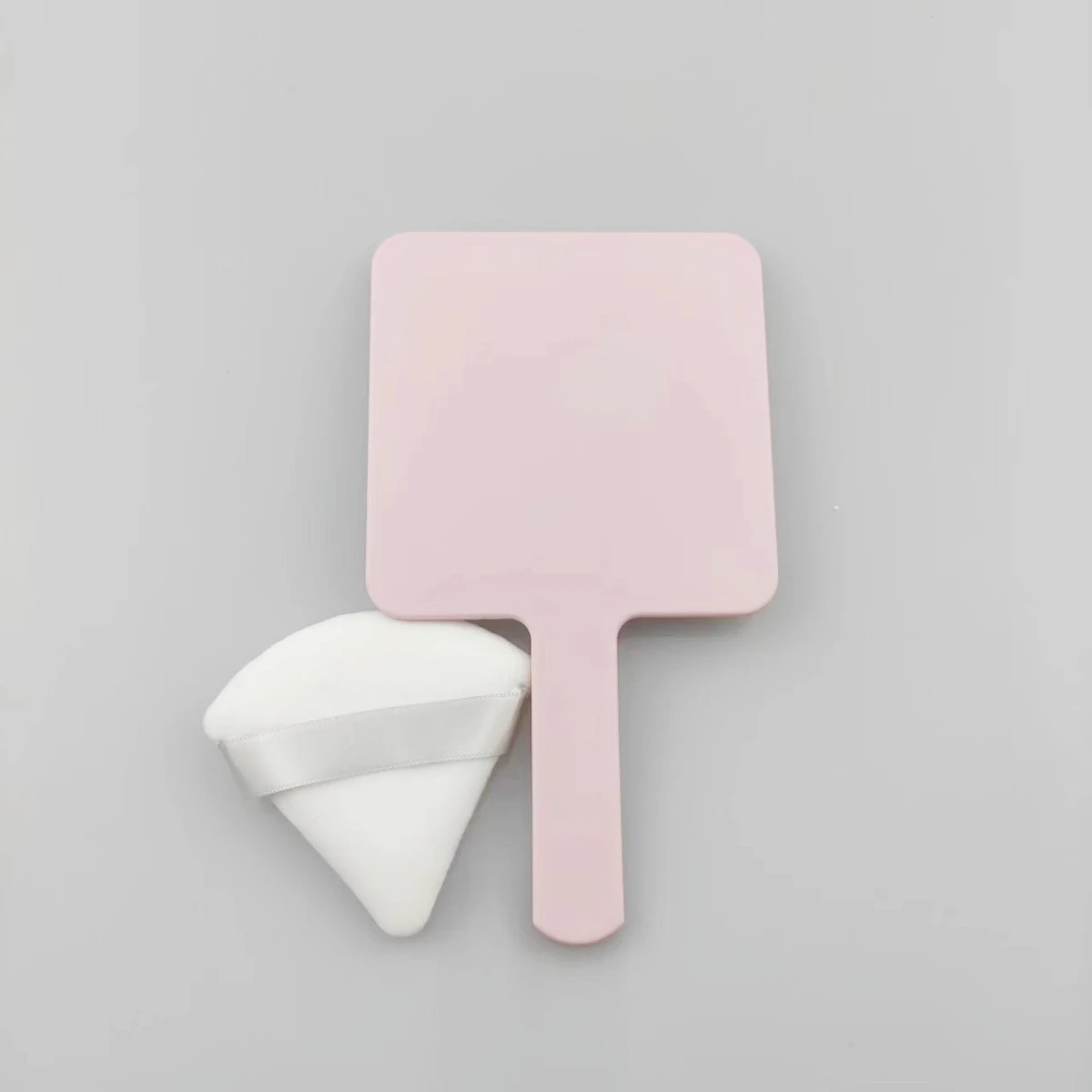 3-teiliger Hand-Schmink spiegel Tragbarer kleiner Spiegel mit quadratischen Spiegeln und super weichem Puder-Puff-Reise material