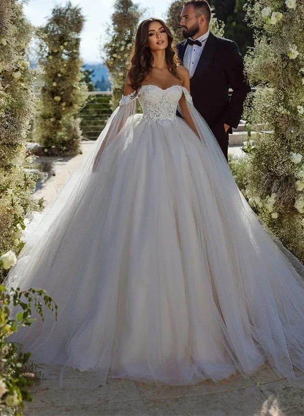 Glitter Princess Ball Gown Wedding Dress With Long Tulle Cape Sleeves Deep V Neck Lace Bridal Gown Cathedral Train Elegant