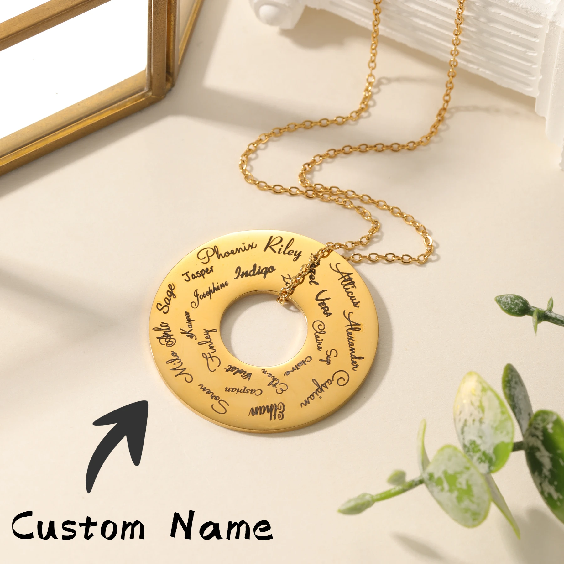 

Персонализированный круглый кулон на заказ, ювелирные изделия с именем семьи, 18-каратное позолоченное ожерелье с гравировкой, ожерелье с несколькими именами, подарок для женщин