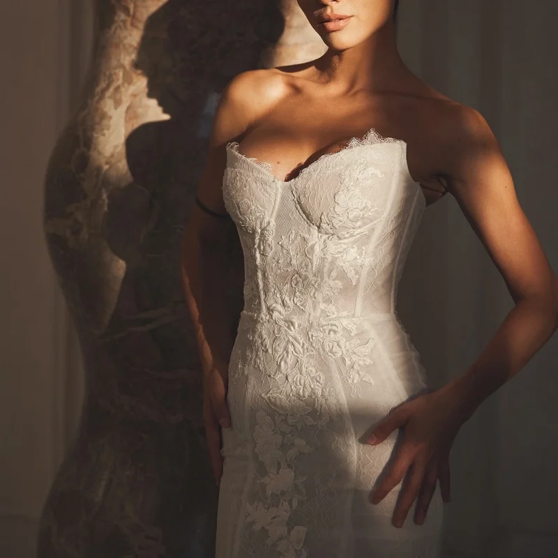 

White Appliques Wedding Dresses decal off-shoulder fishtail Gowns Made Flower ruffles wedding dress Bridal Gown