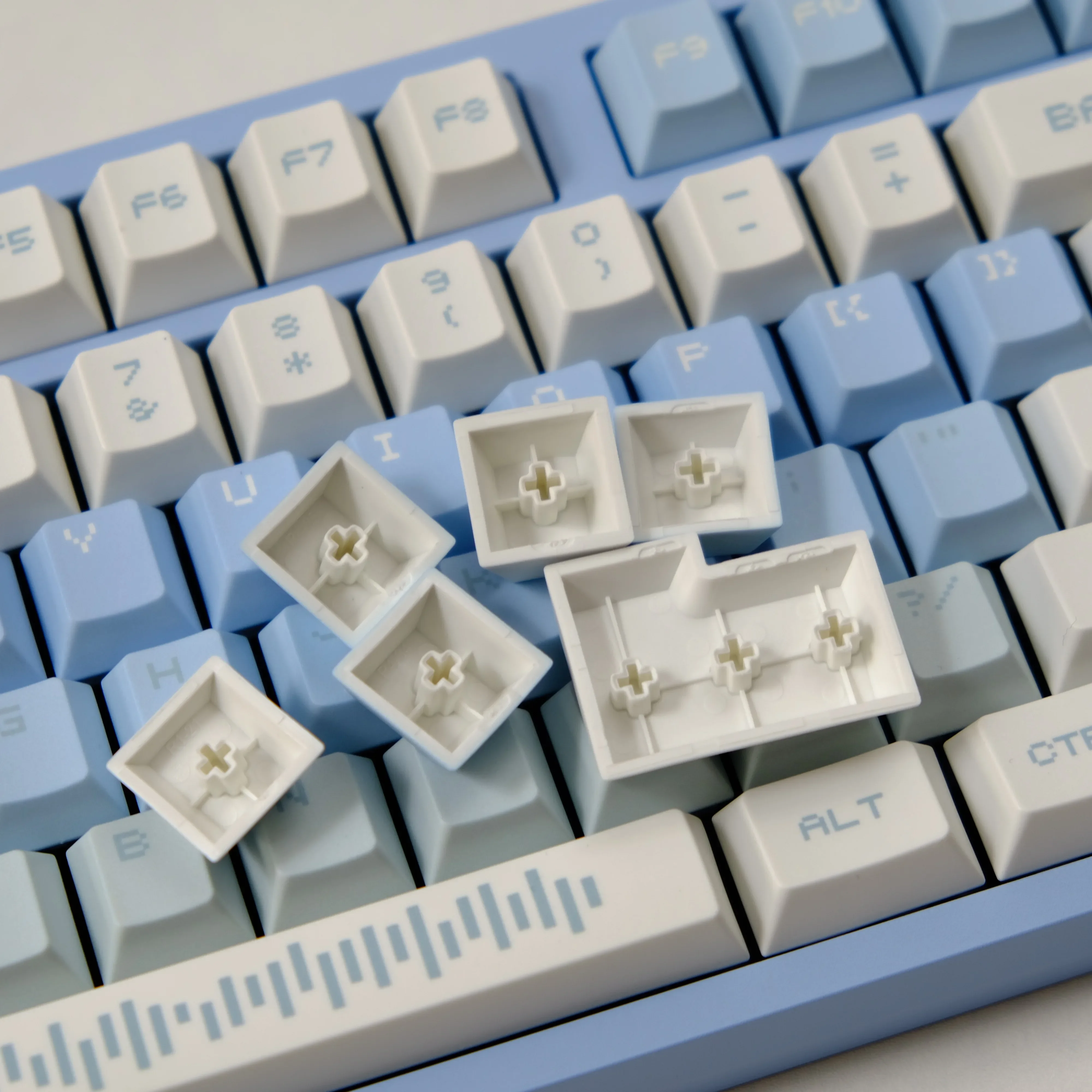 Aifei SNOW MIKU Keycaps 142 Keys PBT Dye Sublimation Cherry Height AULA F75 Ajazz Anne Pro 2 GK61 Game PC