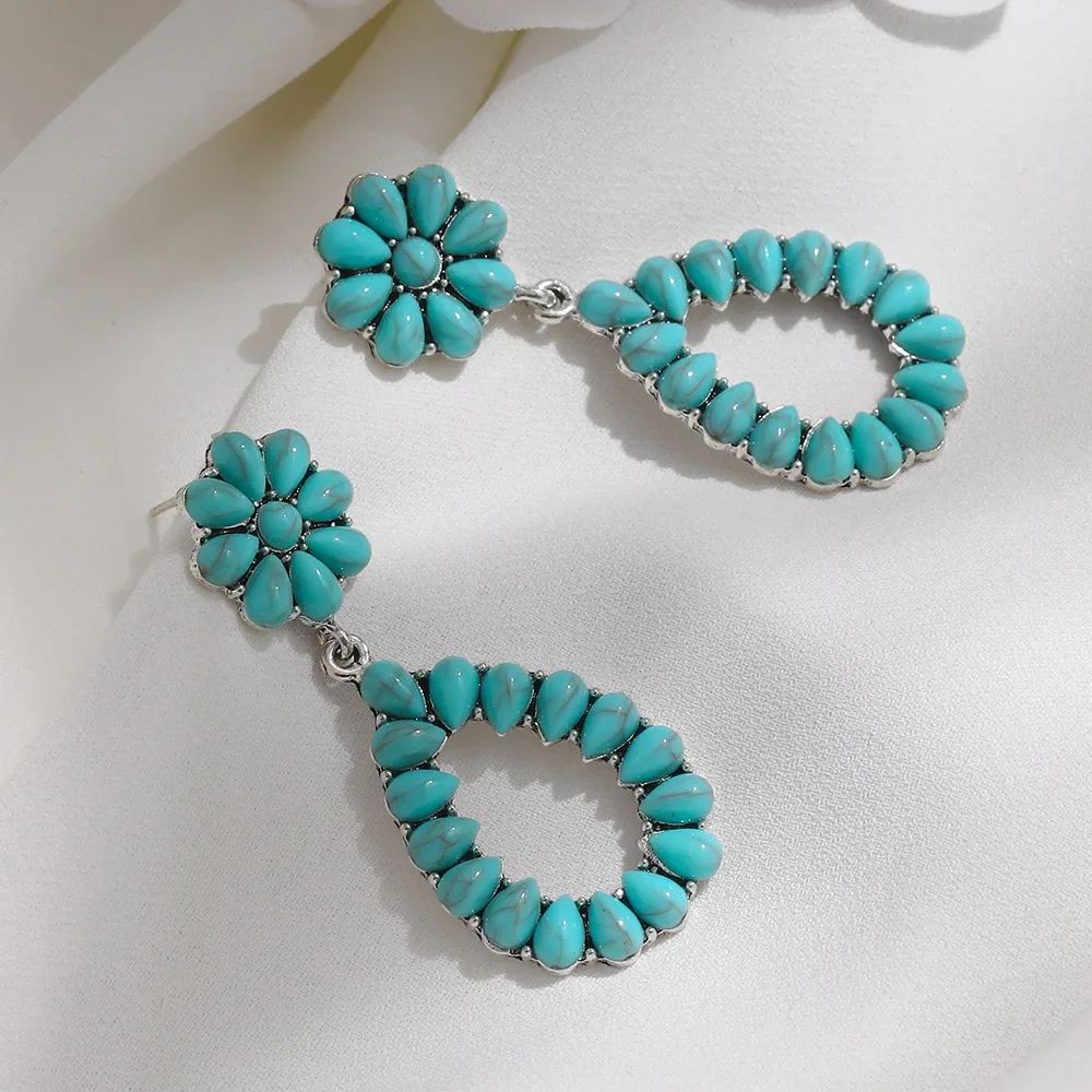 Vintage Metal Turquoise Flower Stud Earrings Cutout Teardrop Shaped Stud Earring For Women Seaside Vacation Beach Jewelry Gift