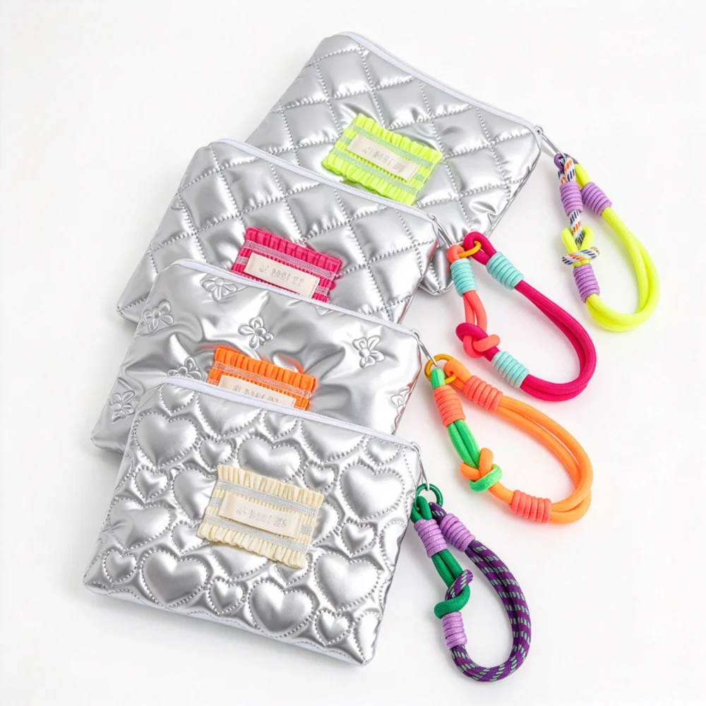 Women's Premium Silver Cosmetic Bag Earphone Storage Diamond Detailing Ins Inspired Cross-Border Fashion Accessory