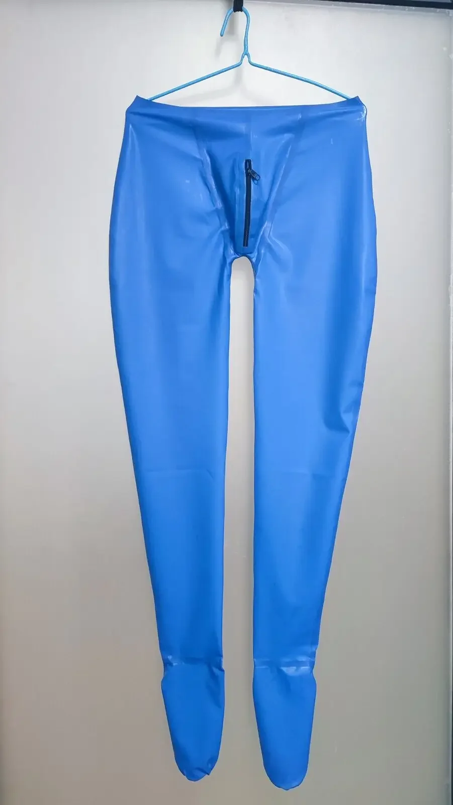 

Латексная резина Gummi Kostüm Ganzanzug Колготки Модный костюм брюки темно-синего цвета