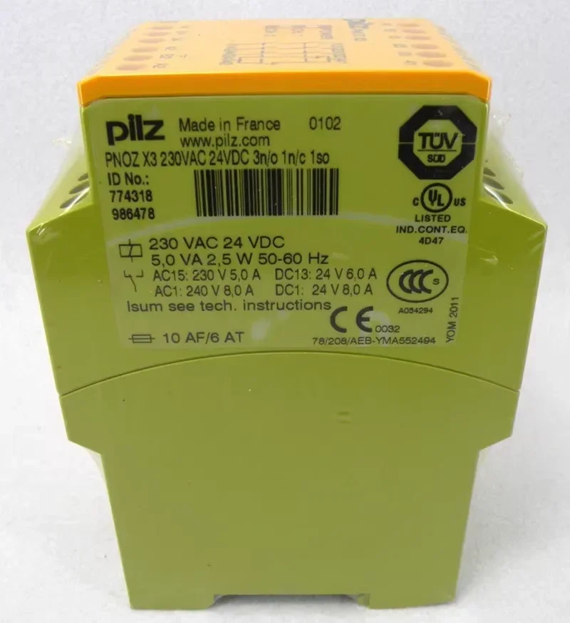 

Free Shipping PNOZ 773405 PILZ Safety Relay Module Original New Hot Sale