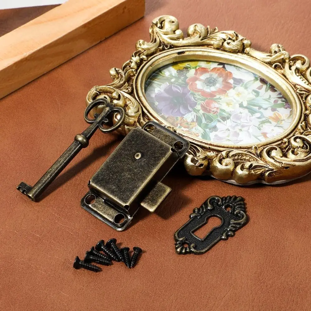 Classic Style Antique Bronze Skeleton Key Lock with Keys and Screws Vintage Furniture Lock DIY Decorative Locks Furniture