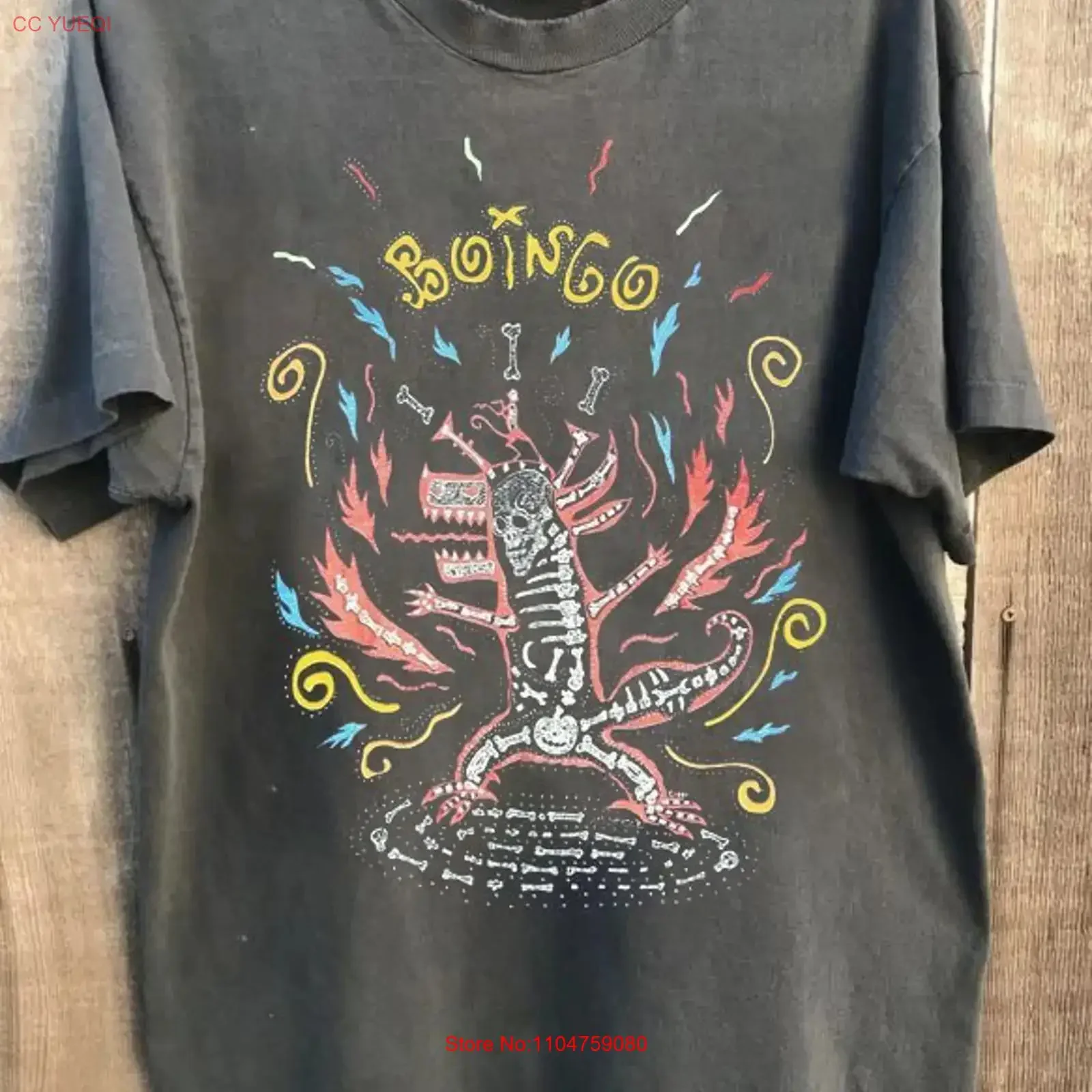 Oingo Boingo Band Vintage 90's Tour Charcoal T-Shirt KH17820 Vintage Washed Slightly Soft Designer-Kleidung Stilvoll