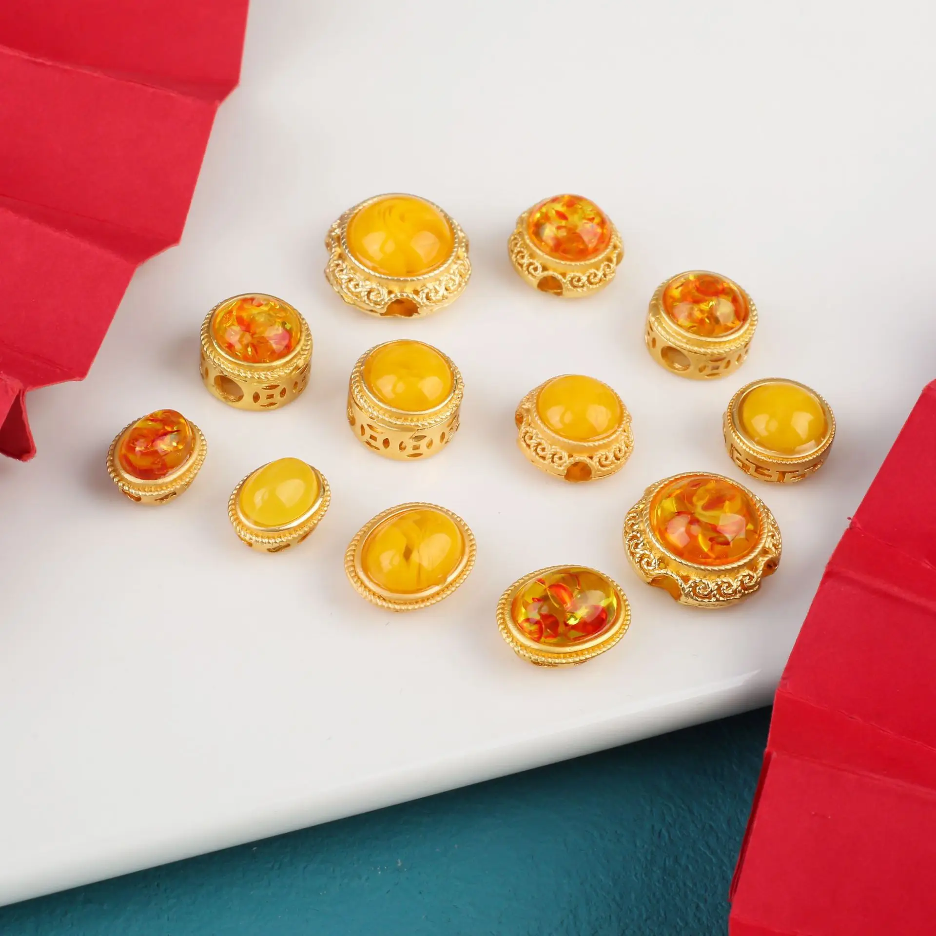 7pcs Hollow Multi-pass Ring Inlaid Amber Beeswax Jewelry Accessories Spacer Beads Diy Pearl Bracelet Necklace Material Wholesale