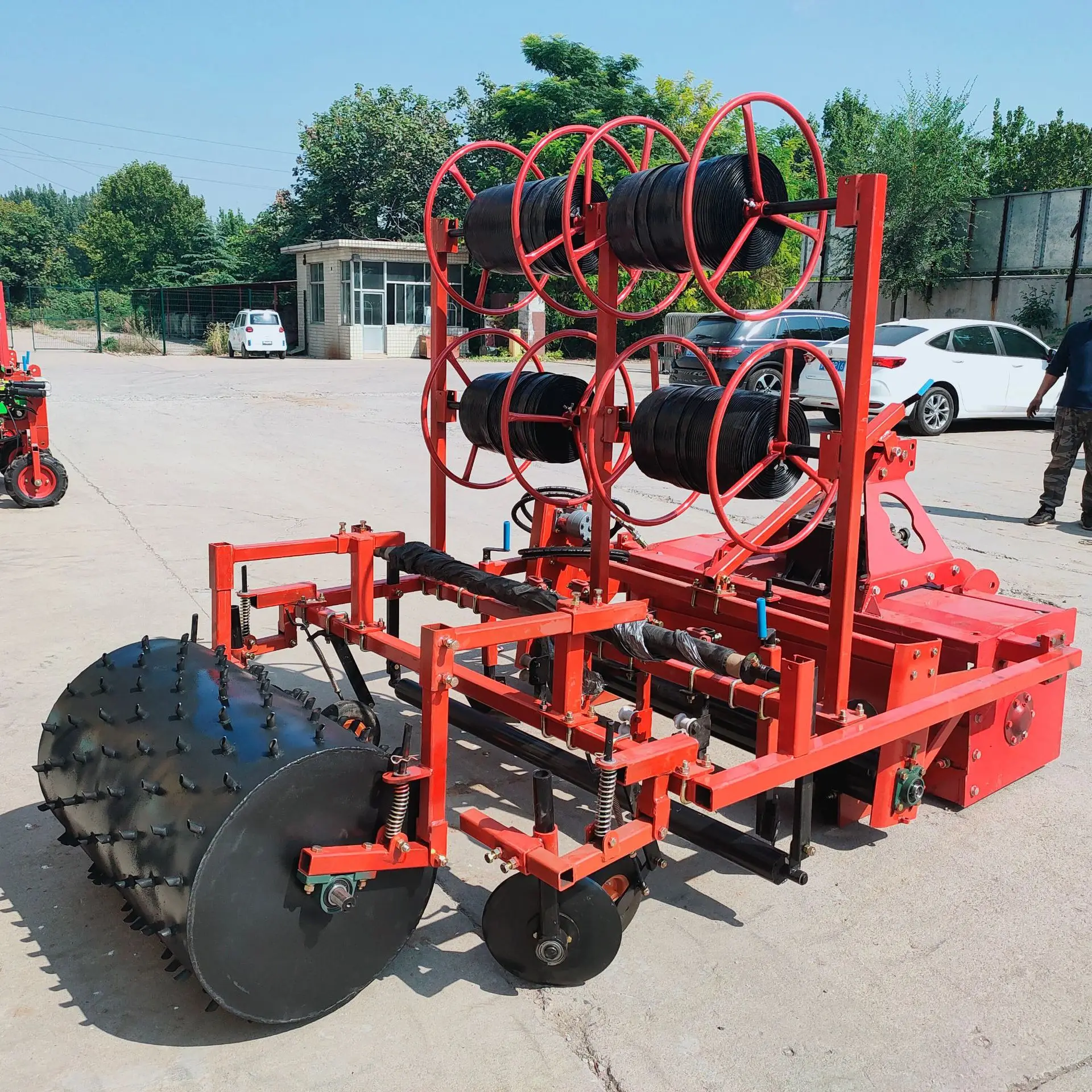 New type of automatic rotary tillage ridge sowing and fertilization machine corn soybean wheat special sowing