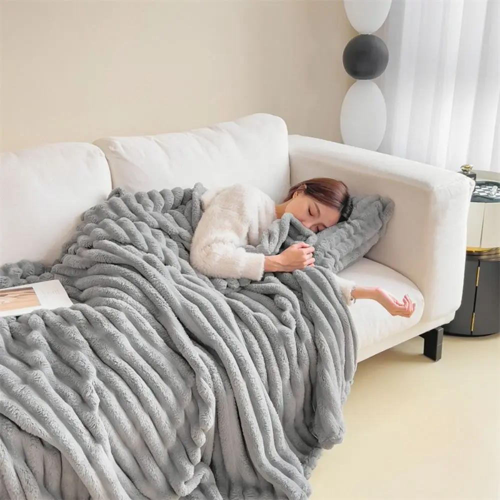 

Durable Solid Color Flannel Blanket Thickened Warm Blanket Comfortable Soft Office Nap Blanket Unisex