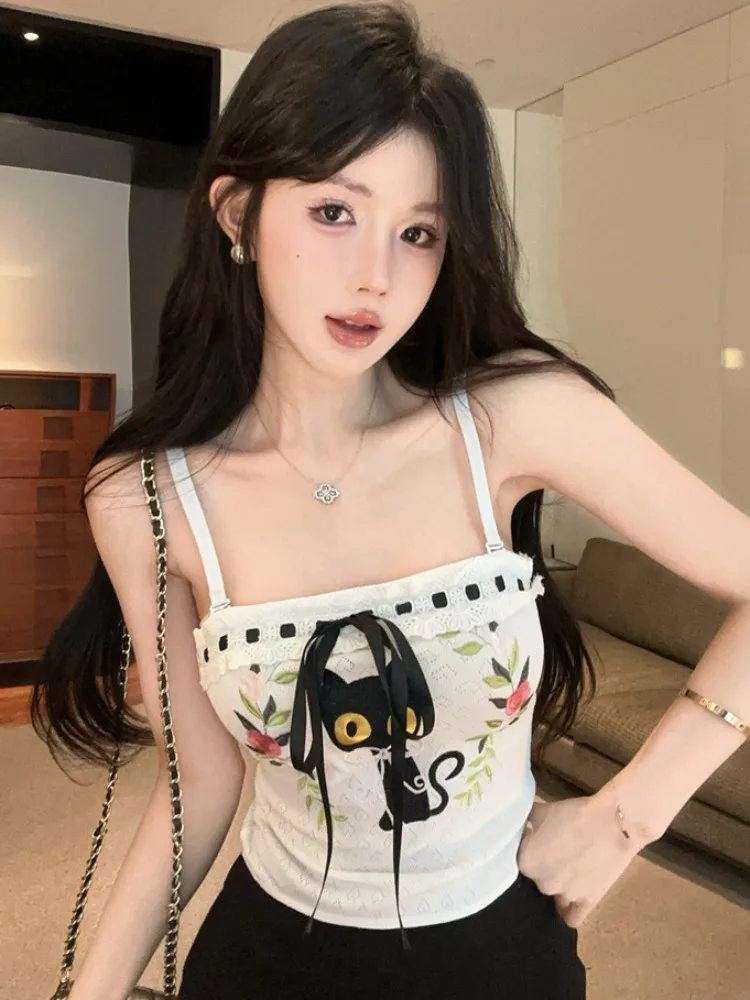 Exquisite Embroidery Strap Vest Women's Summer Thai Spicy Girl One-Shoulder Tube Top Unique Beautiful Wrap Chest Outerwear