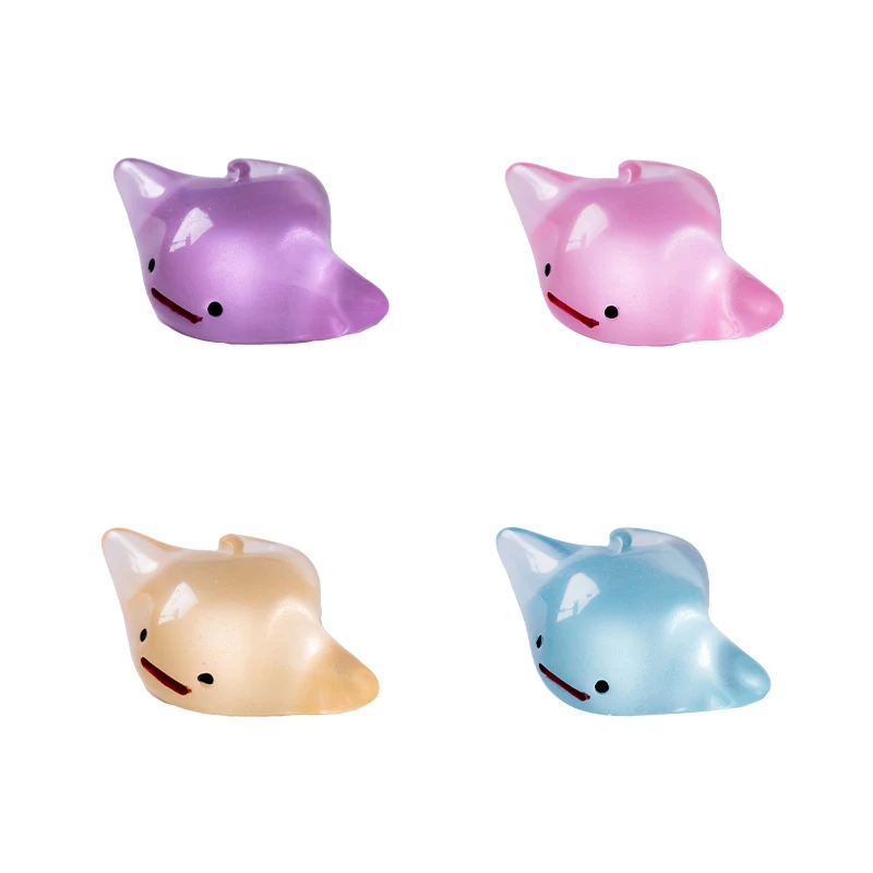 Cartoon Luminous Manta Ray Ornament Mini Glow Animal Pendant Micro Garden Landscape DIY Toys Fish Tank Craft Decoration