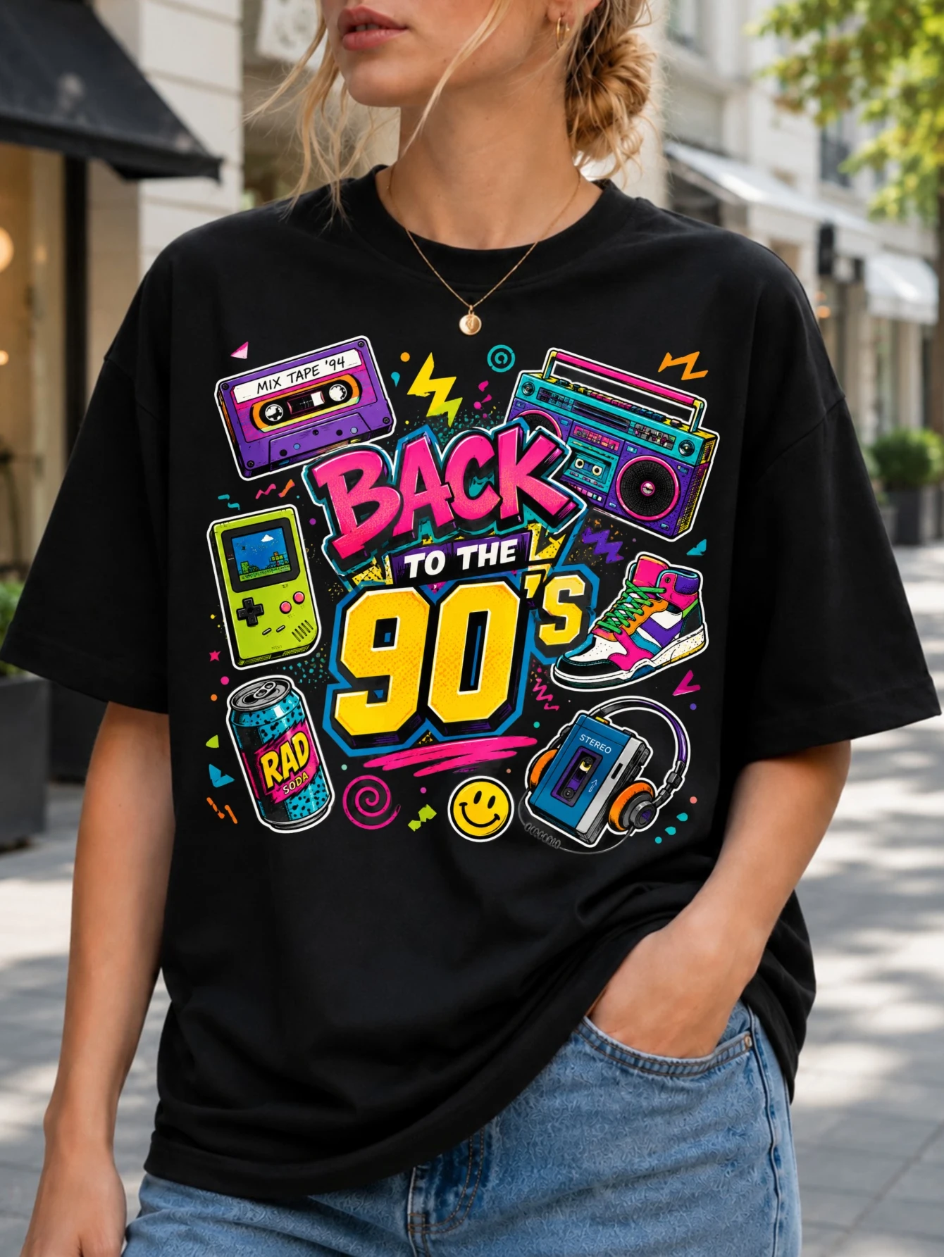 Back To The 9s avec cassette, boombox, canette de soda et graphismes rétro vifs, t-shirt unisexe pour femmes et hommes