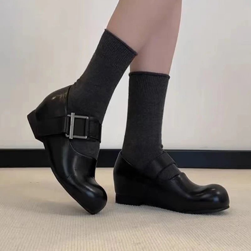 

Женские лоферы на танкетке, модные модельные новые кожаные туфли, дизайнерские женские спортивные туфли, осень 202, дизайнерские уютные Zapatillas De Mujer