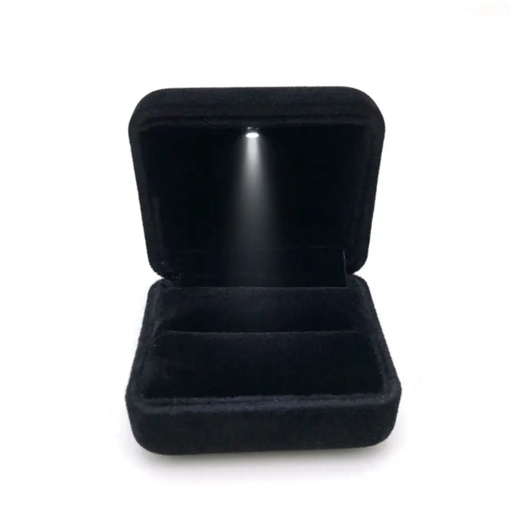 

Бархатное светодиодное кольцо, шкатулка для драгоценностей квадратной формы, однотонный чехол-держатель для колец, портативный прочный светодиодный светильник, витрина для колец