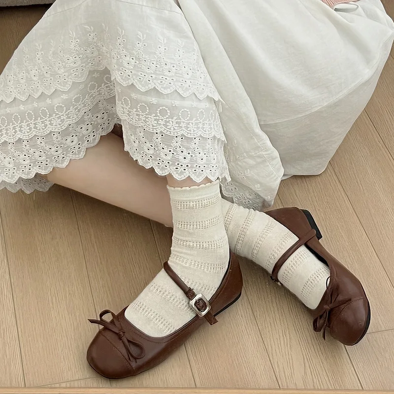 แบนด้านล่าง Mary Jane รองเท้าผู้หญิงฤดูร้อนสไตล์ใหม่บัลเล่ต์สไตล์ SLIP-ON รอบ Toe ภาษาฝรั่งเศสคําสไตล์การจับคู่กระโปรงรองเท้า