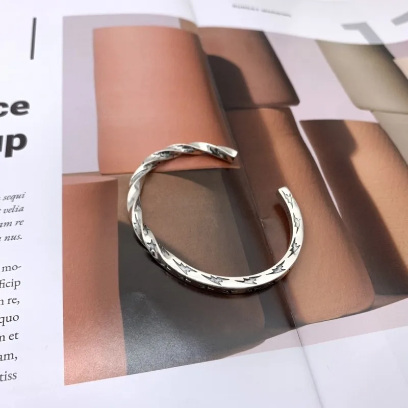 New S925 Silver Dongdaemun Solid Texture Twisted Pentagram Irregular Bracelet