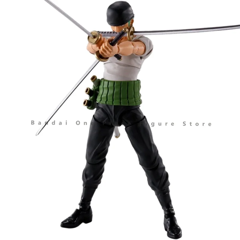 Bandai-figuras de acción originales de One Piece, juguetes de animación, modelo de coleccionista genuino, Anime Hobby, Roronoa SHF Zoro, preventa