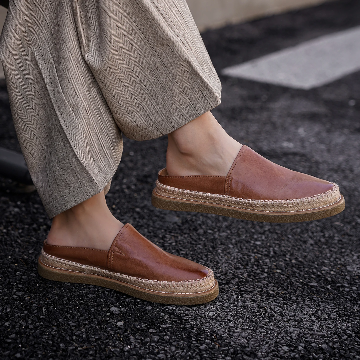 

Genuine Leather Horsehide Women's Mules, Retro Women Espadrilles Slip on Slippers,Casual Women Shoes