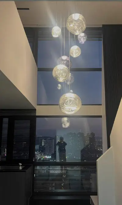 Le lustre est magnifique