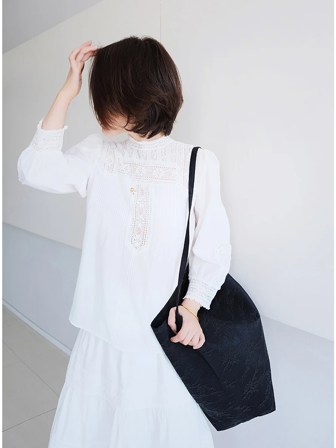 

Шелковый хлопковый воротник-стойка, весенний новый женский свободный крой, длинный све, крутой, чувственный, обычный, тонкий