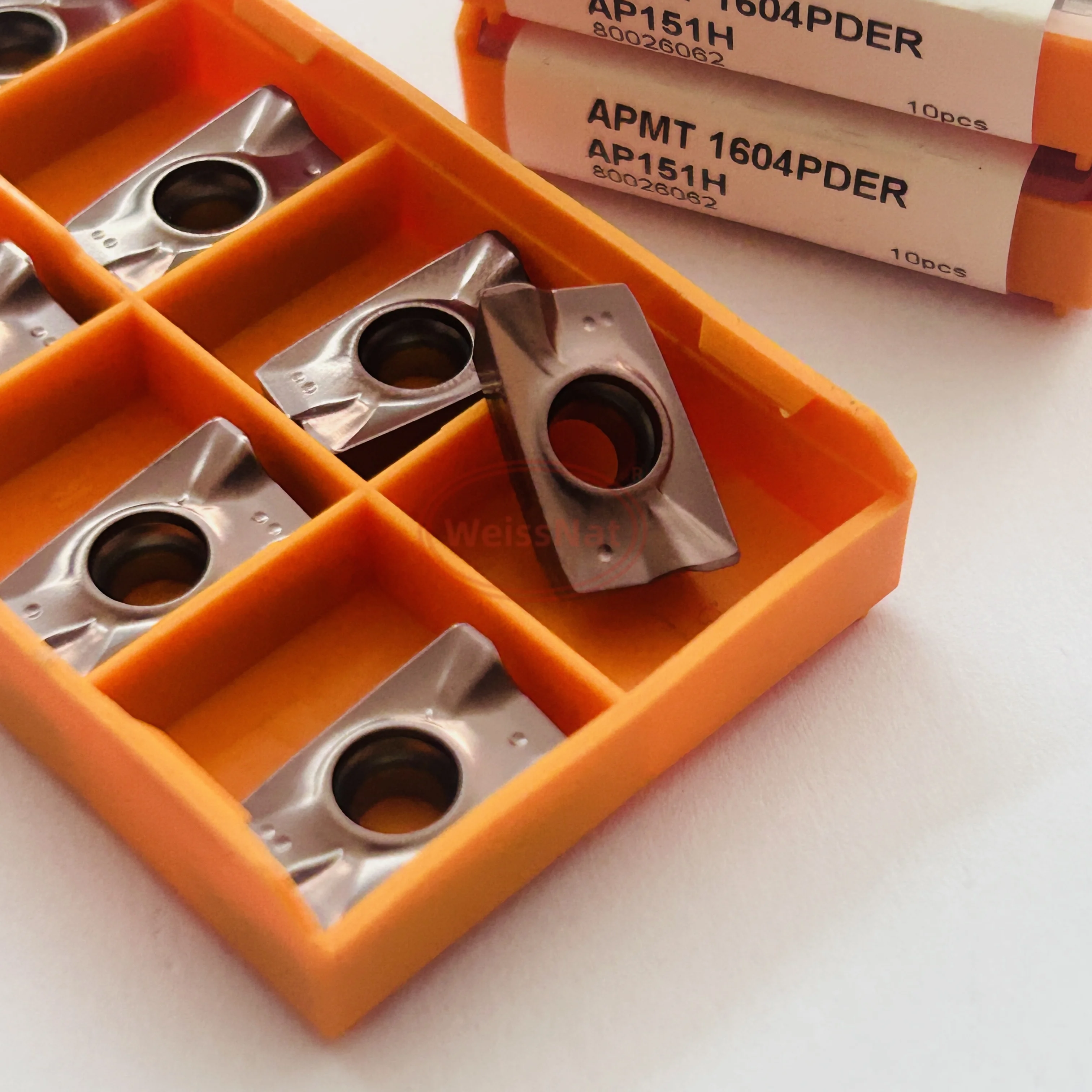 

APMT1604PDER APMT1135PDER AP301U(N) AP251U AP251K AC301P AP351U AP151H AP351M Твердосплавные пластины Фрезерная пластина APMT