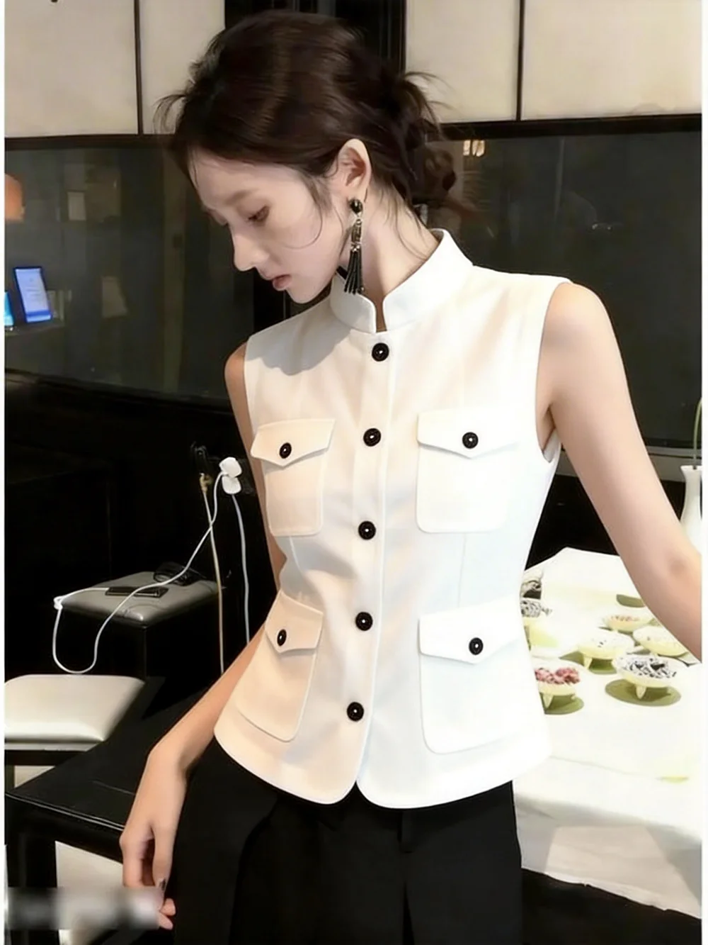 

Elegant White Sleeveless Shirt New Style Stand Collar Button up Vest Women's Summer Fashion Commute Style Other Material 100%
