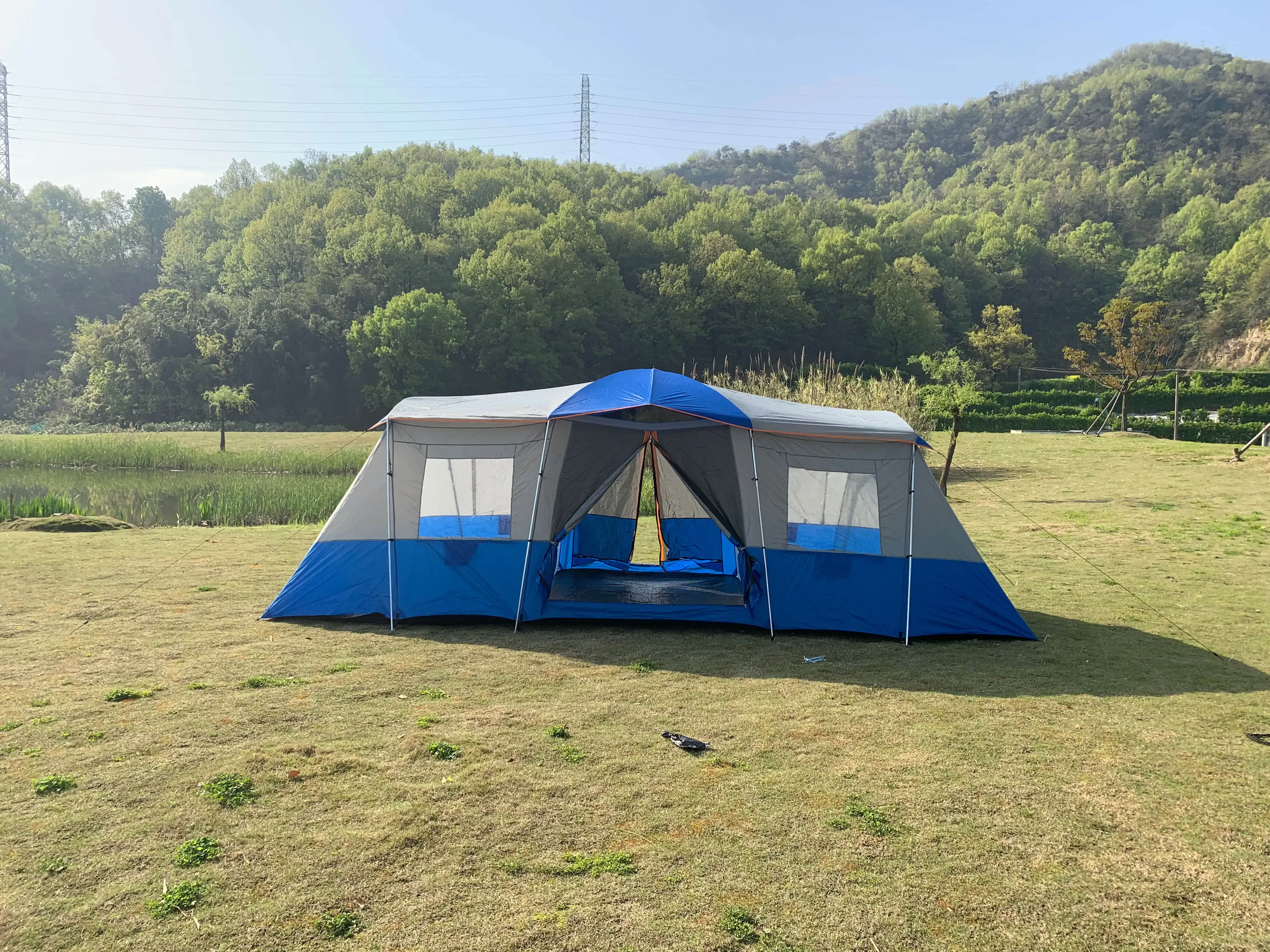 

-Family Version Camping Tnet Thickened Rainproof Multi Person,Sunscreen Portable Canopy Wldland Roof Top Tent
