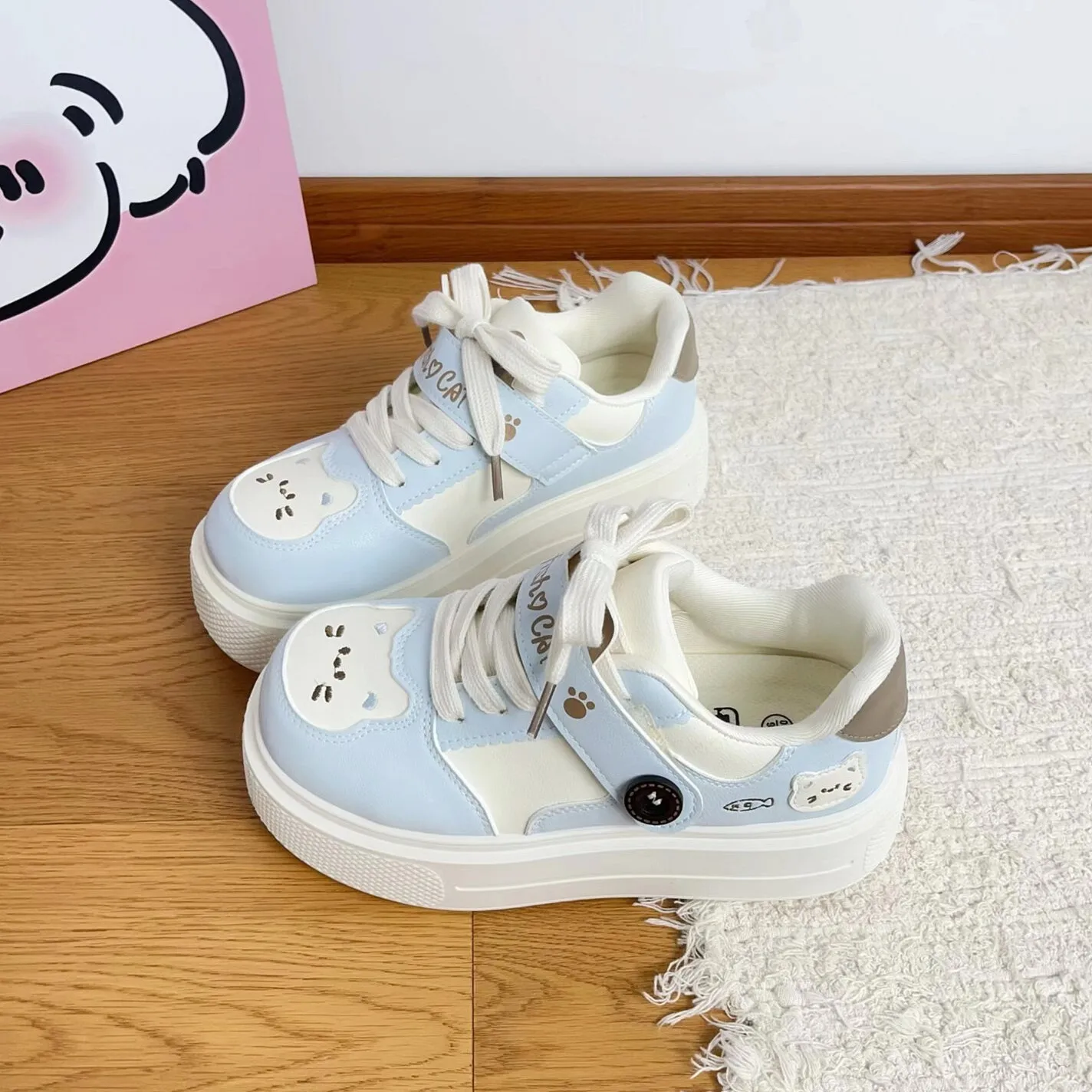 High-Top-Plateauschuhe für Damen, neues Modell 2026, geeignet für Frühling und Herbst, vielseitige Sneaker, Sneaker mit niedlichem Katzenmotiv_voghion.com