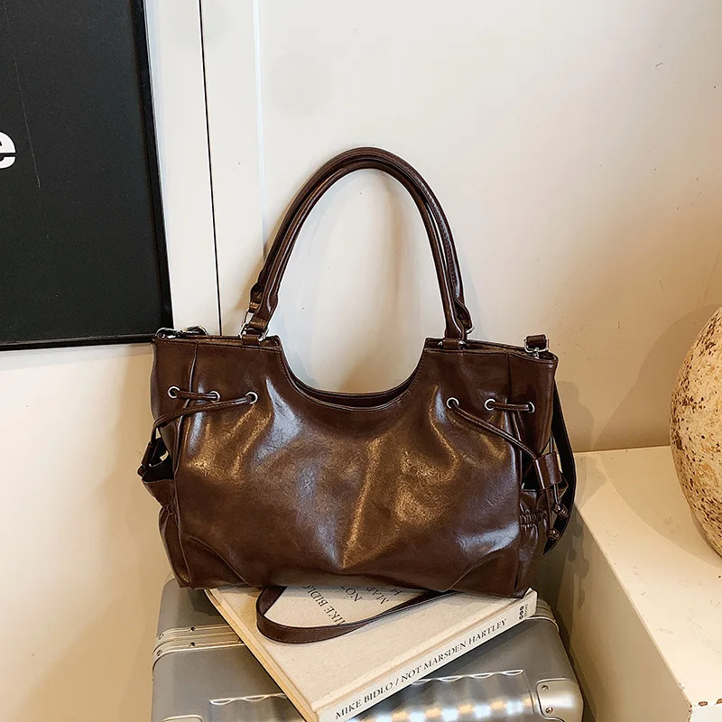 

2023 Новая роскошная женская сумка с бантом, элегантная сумка через плечо, винтажная сумка с бантом и верхней ручкой, шикарная и универсальная