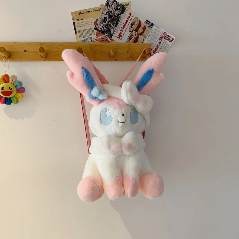 Cartoon Mew Sylveon Plüsch-Rucksack, weiche, flauschige, gefüllte Raichu-Umhängetasche für Studenten, tägliche Reiseaufbewahrung, Dekoration, Fans-Geschenke – Detail 11