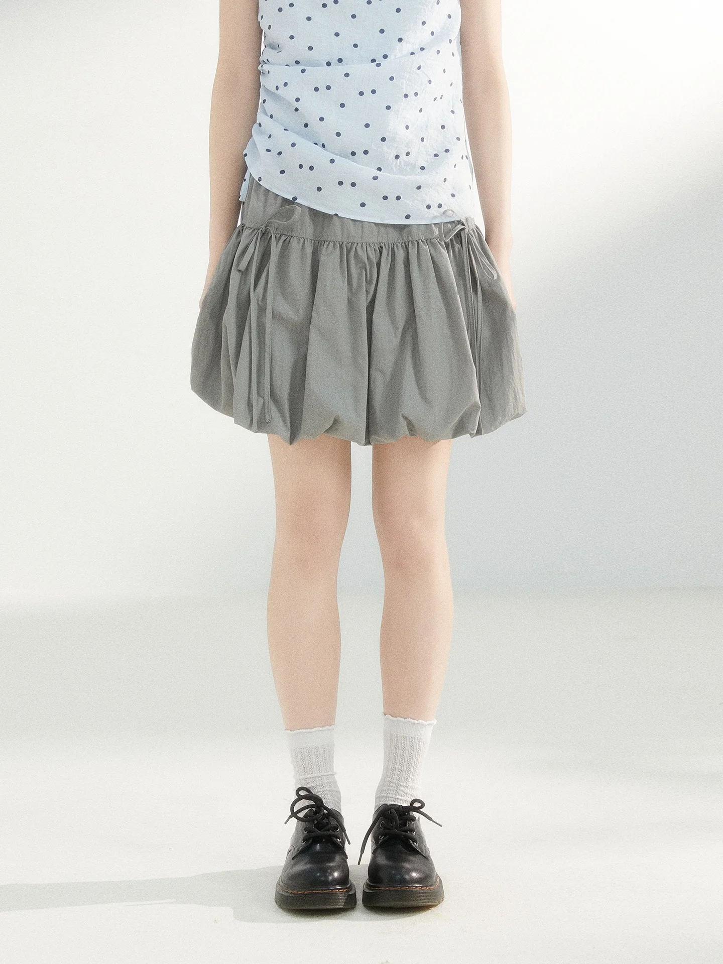 

Серая эластичная юбка-полусолнце с цветочным узором, женская летняя укороченная юбка А-силуэта, универсальная, пышная, в стиле балетной юбки King Prince