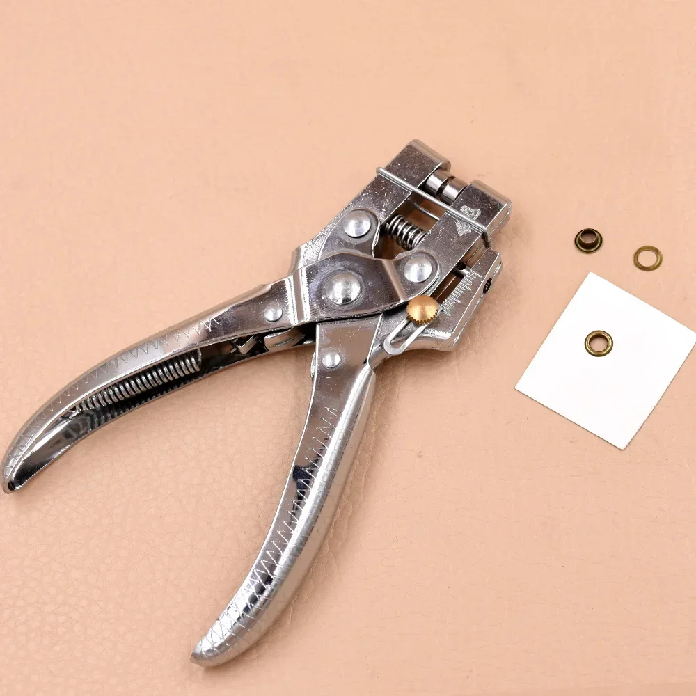 Pliers + 100 sets eyelets.Hollow rivets.5mm eyelets installation tool.4.5MM punching pliers.Labor-saving and silent installation