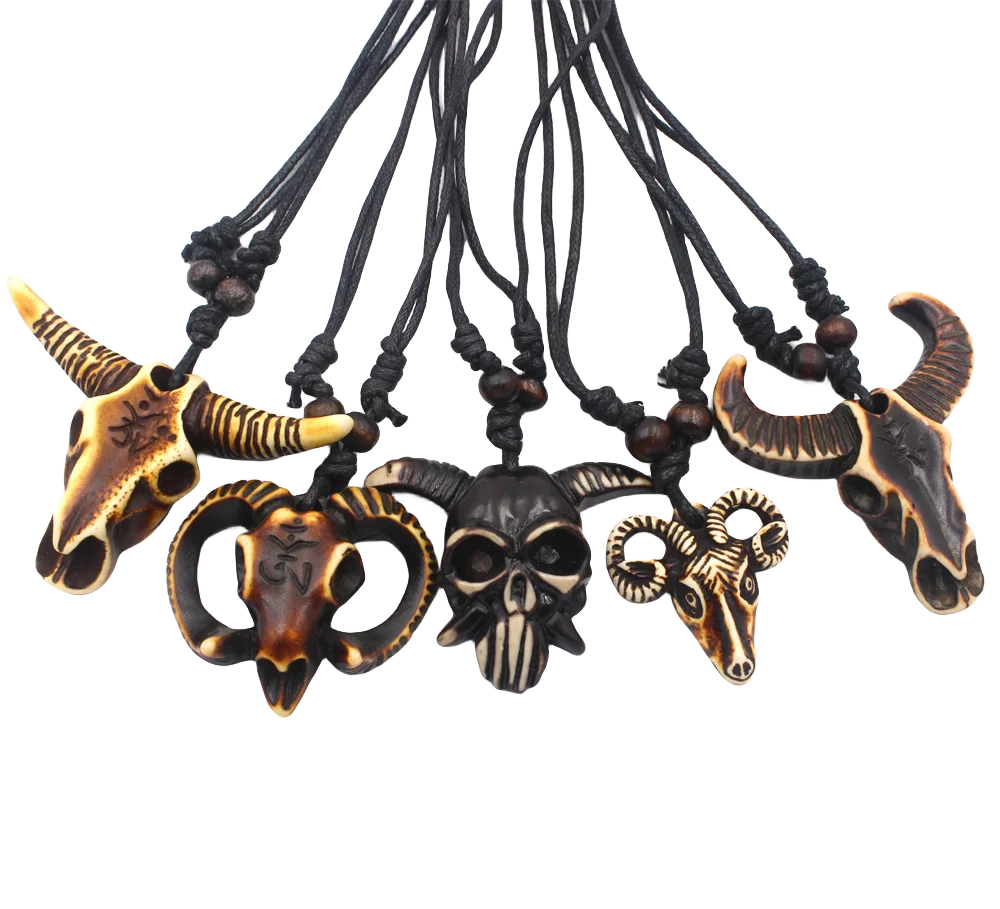 10pcs/lot Retro Sheep Skull Bone Design Necklace Imitation Yak Bone Cow\'s Skull Necklace Goat Skull Pendant Jewelry Accessories